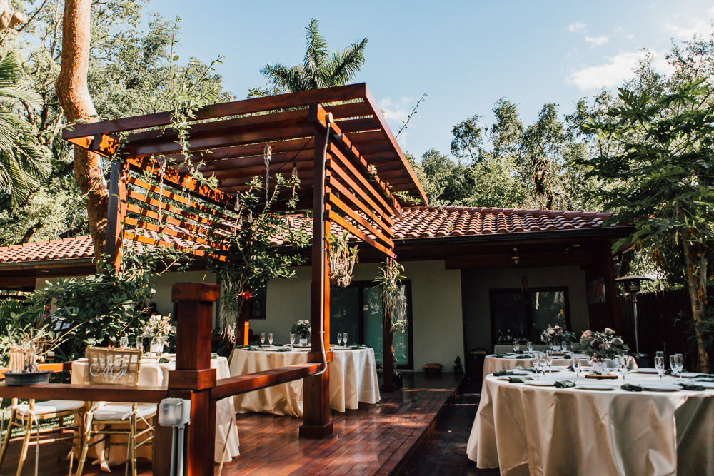 Emotional Outdoor Wedding Laura Memory Photography