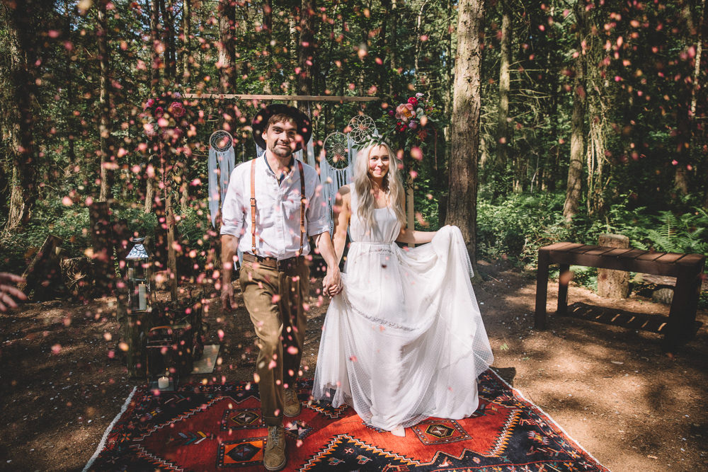 Confetti Throw Bride Groom Ceremony Free Spirited Wedding Ideas Woodland Lumiere Photographic