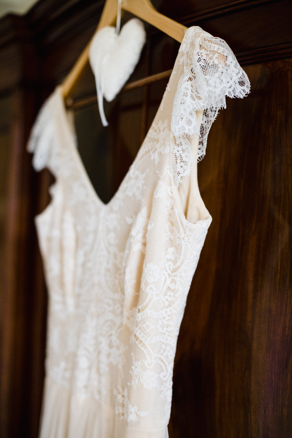 Kula Tsurdiu Dress Gown Bride Bridal Cap Sleeves Lace Fun Laughter Relaxed Wedding Chris Barber Photography