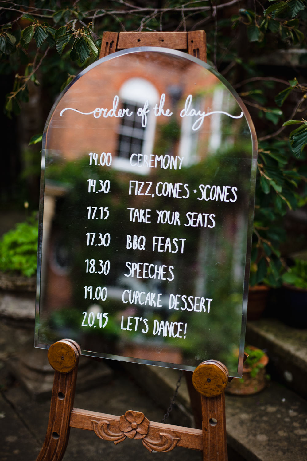 Mirror Calligraphy Order Day Sign Fun Laughter Relaxed Wedding Chris Barber Photography