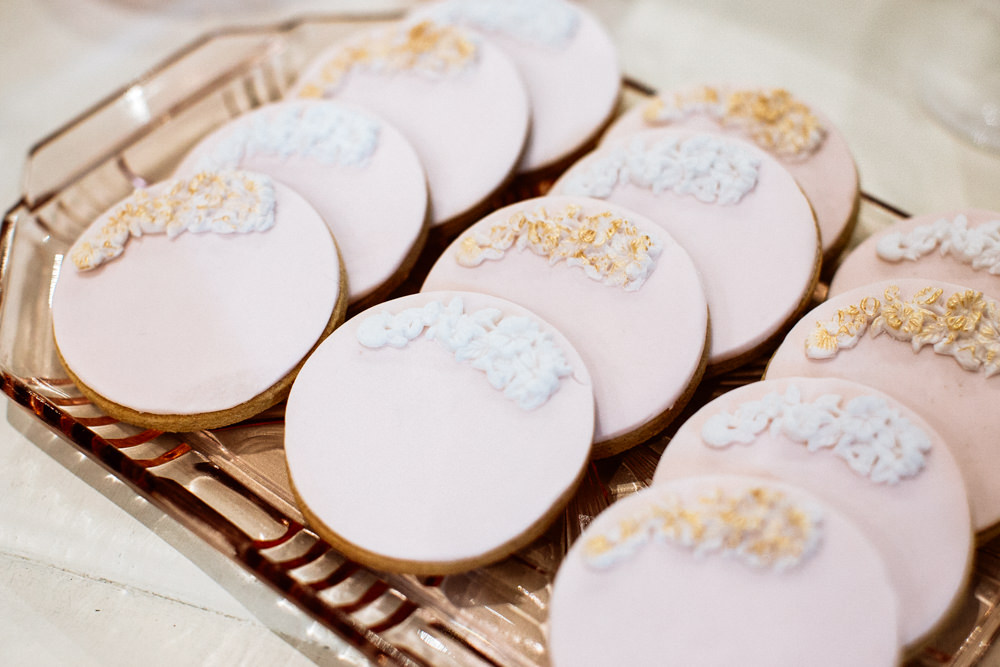 Biscuits Gamekeepers Inn Wedding Fairclough Studios