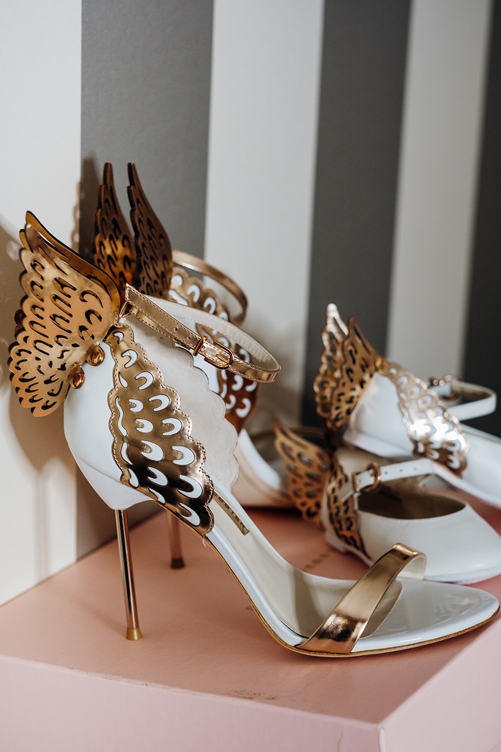 Bride Bridal Wing Shoes Kew Gardens Wedding Marianne Chua Photography