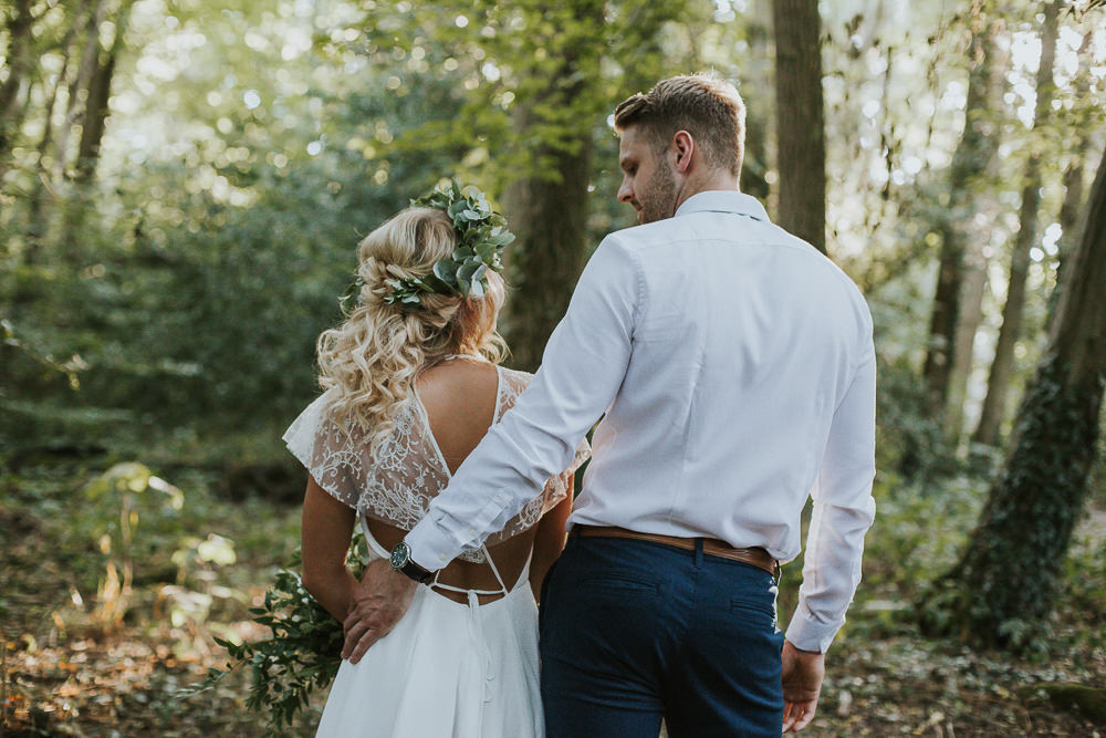 Modern Bohemian Woodland Wedding Ideas Lily Lane Photography