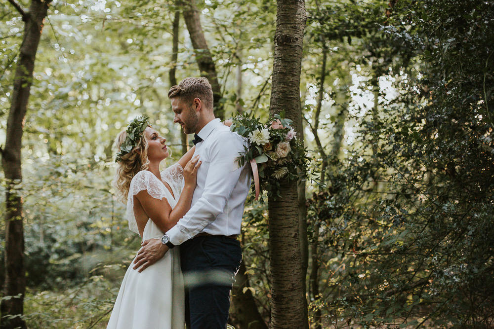 Modern Bohemian Woodland Wedding Ideas Lily Lane Photography