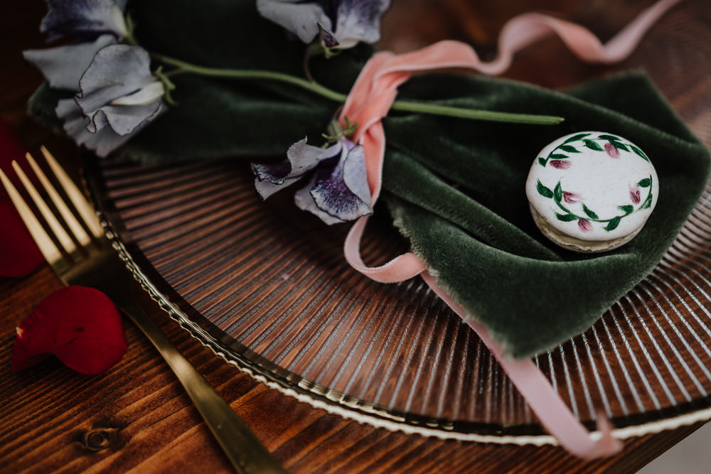 Place Setting Plate Velvet Favour Bag Place Name Calligraphy Macaron Pylewell Park Wedding New Forest Studio