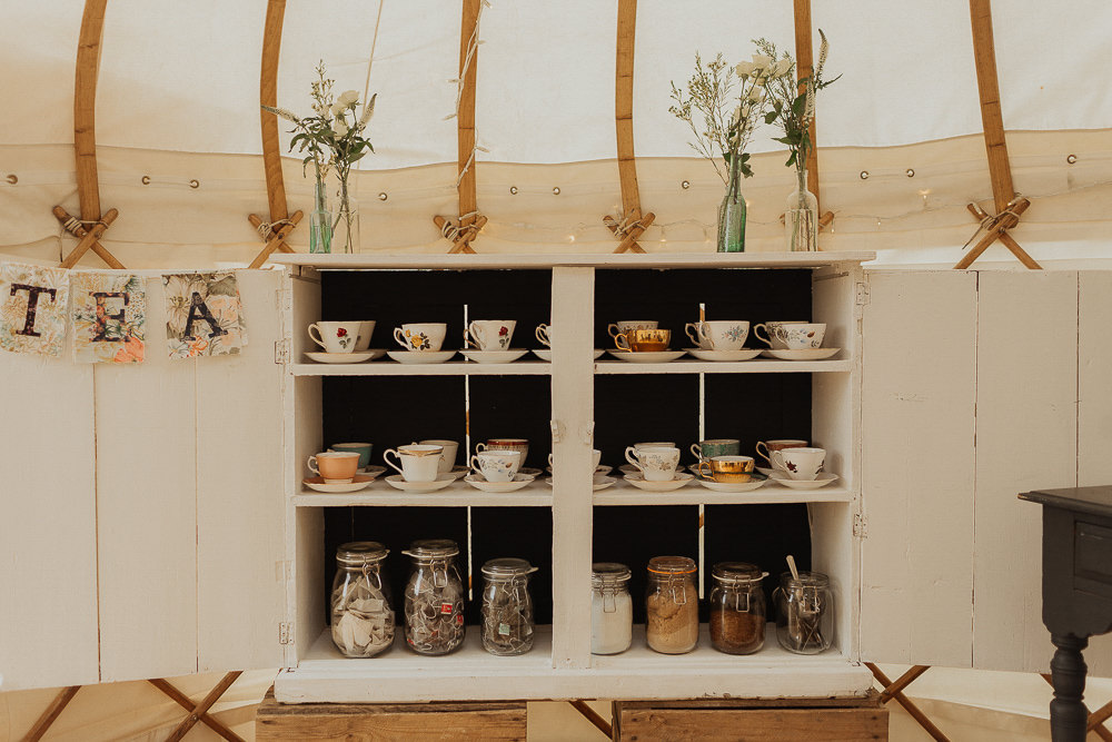 Vintage China Tea Cups Riverside Weddings Oxfordshire Yurt Luis Calow Photographer