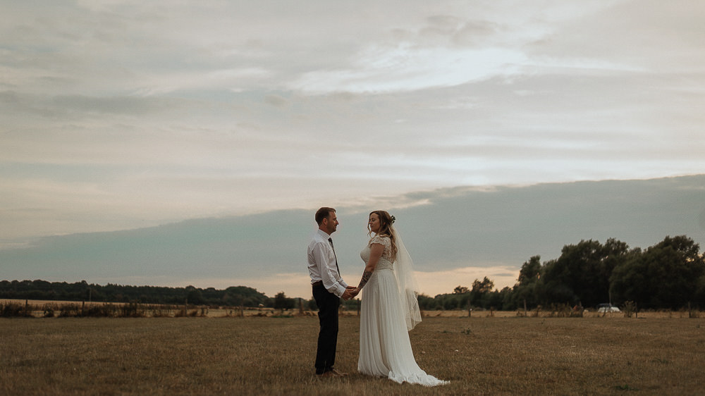 Riverside Weddings Oxfordshire Yurt Luis Calow Photographer
