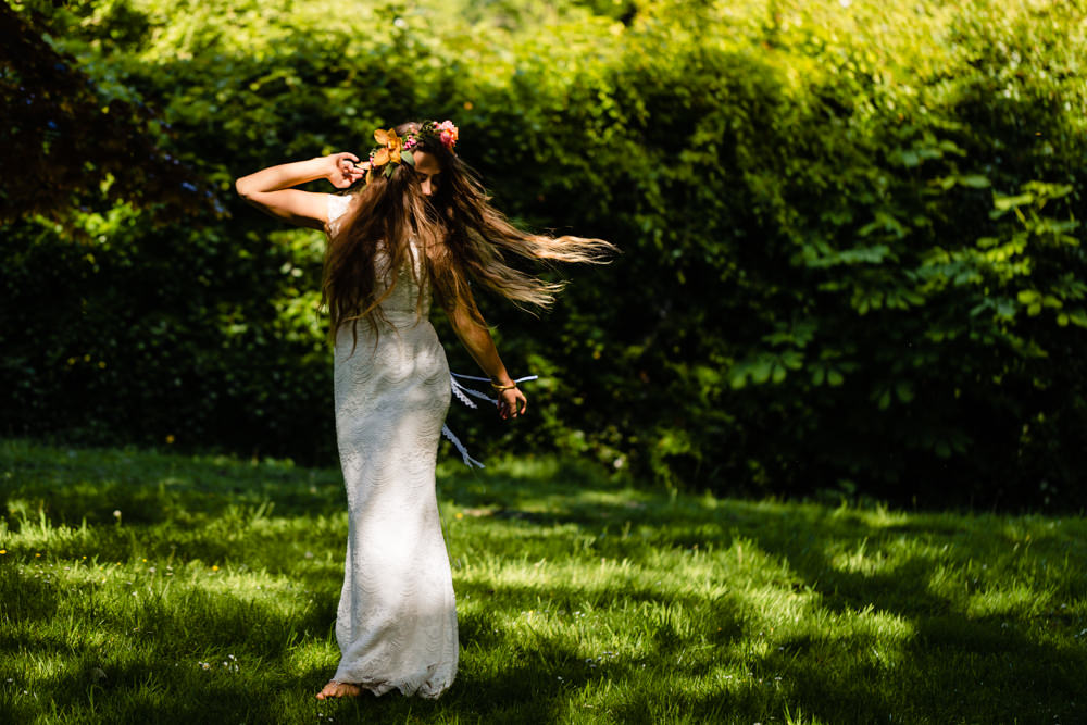 Boho Bohemian Bride Bridal Style Stepney Hill Farm Wedding Emma + Rich Photography