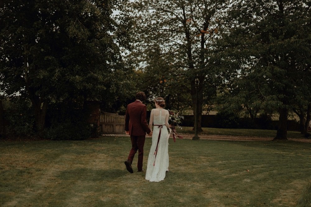 Autumn Dark Red Wedding Belle Art Photography