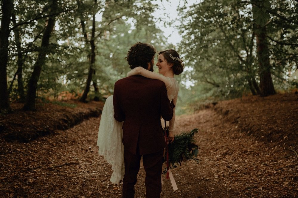 Autumn Dark Red Wedding Belle Art Photography