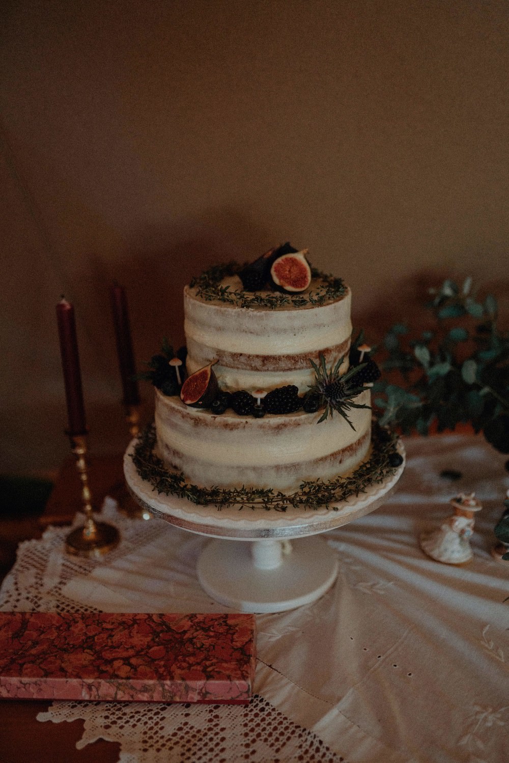 Semi Naked Cake Fruit Autumn Dark Red Wedding Belle Art Photography