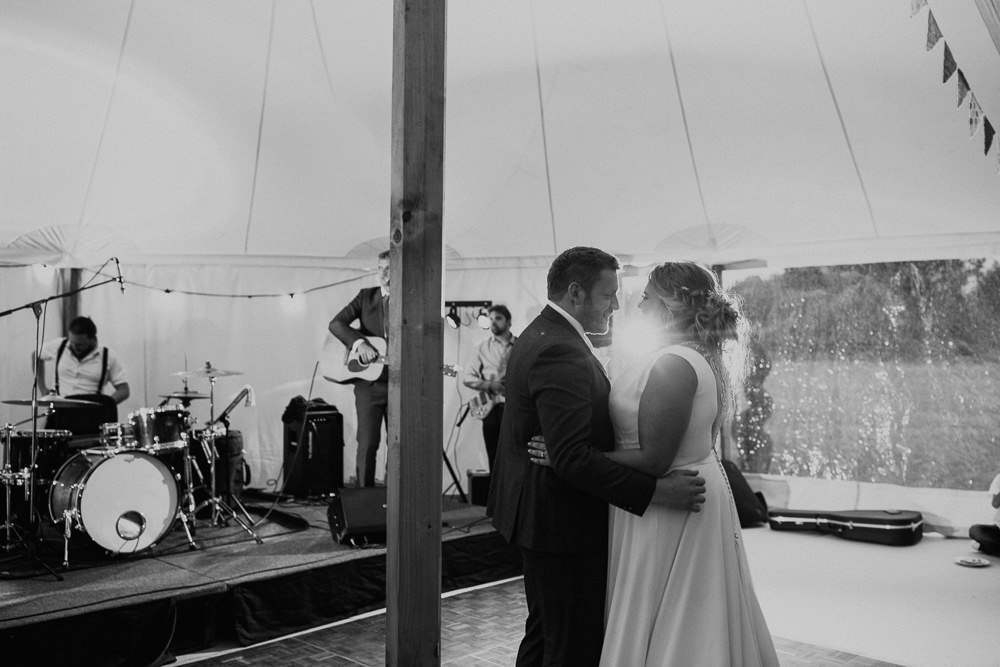 City Cathedral Country Marquee Wedding Siobhan Beales Photography