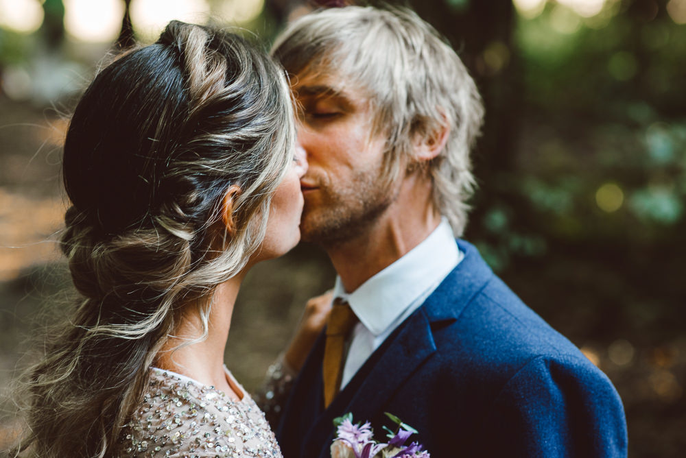 Ethereal Magical Golden Hour Wedding Ideas Dhw Photography