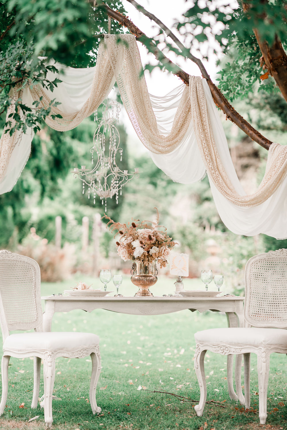 Furniture Sweetheart Table Tablescape Hanging Drapes Fabric Outdoor Antique Golden Autumnal Wedding Ideas Joanna Briggs Photography