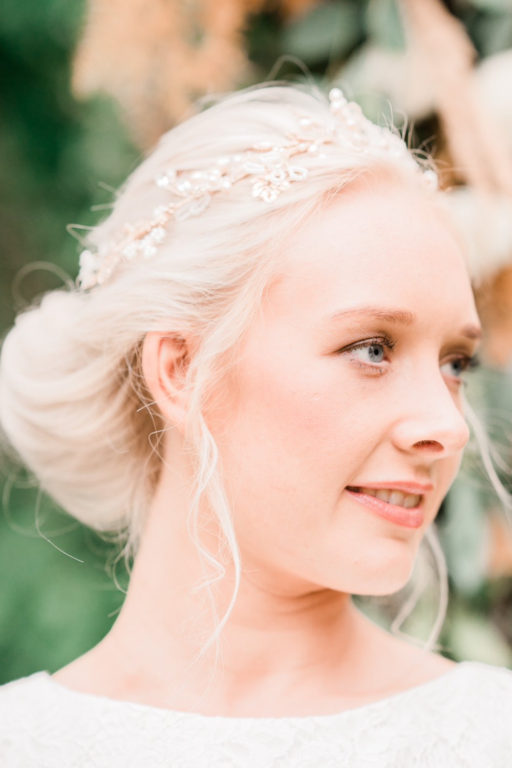 Bride Bridal Hair Up Do Accessory Golden Autumnal Wedding Ideas Joanna Briggs Photography