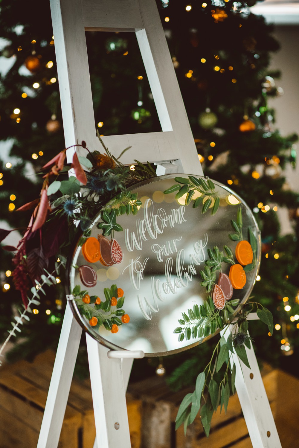 Floral Mirror Welcome Sign Calligraphy Rustic Christmas Wedding Ideas Dhw Photography