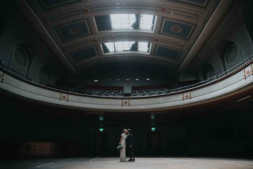 Strawberry Barn Wedding Jen Owens Images
