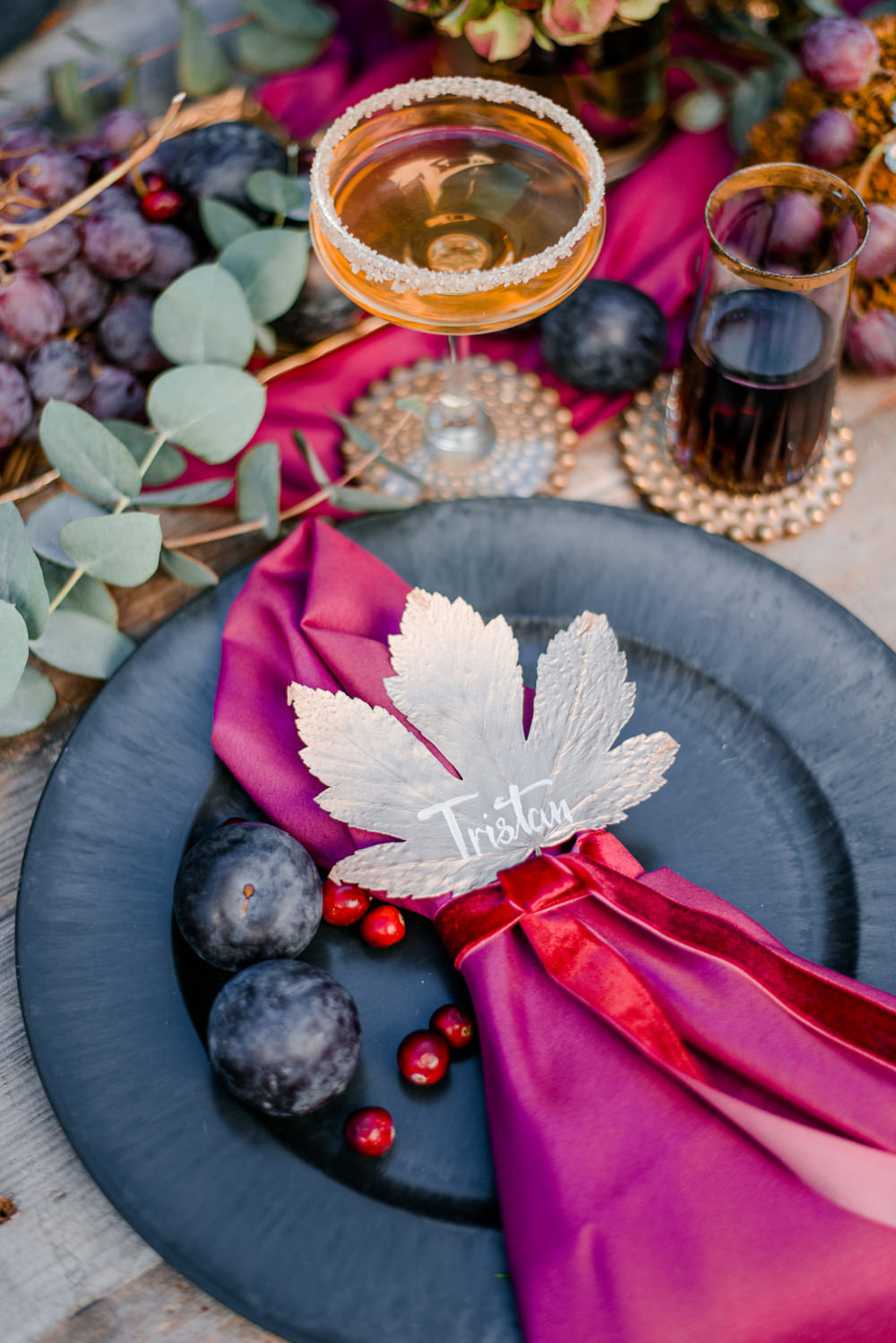 Place Setting Leaf Table Name Calligraphy Autumnal Fairytale Wedding Ideas Miriam Peuser Photography