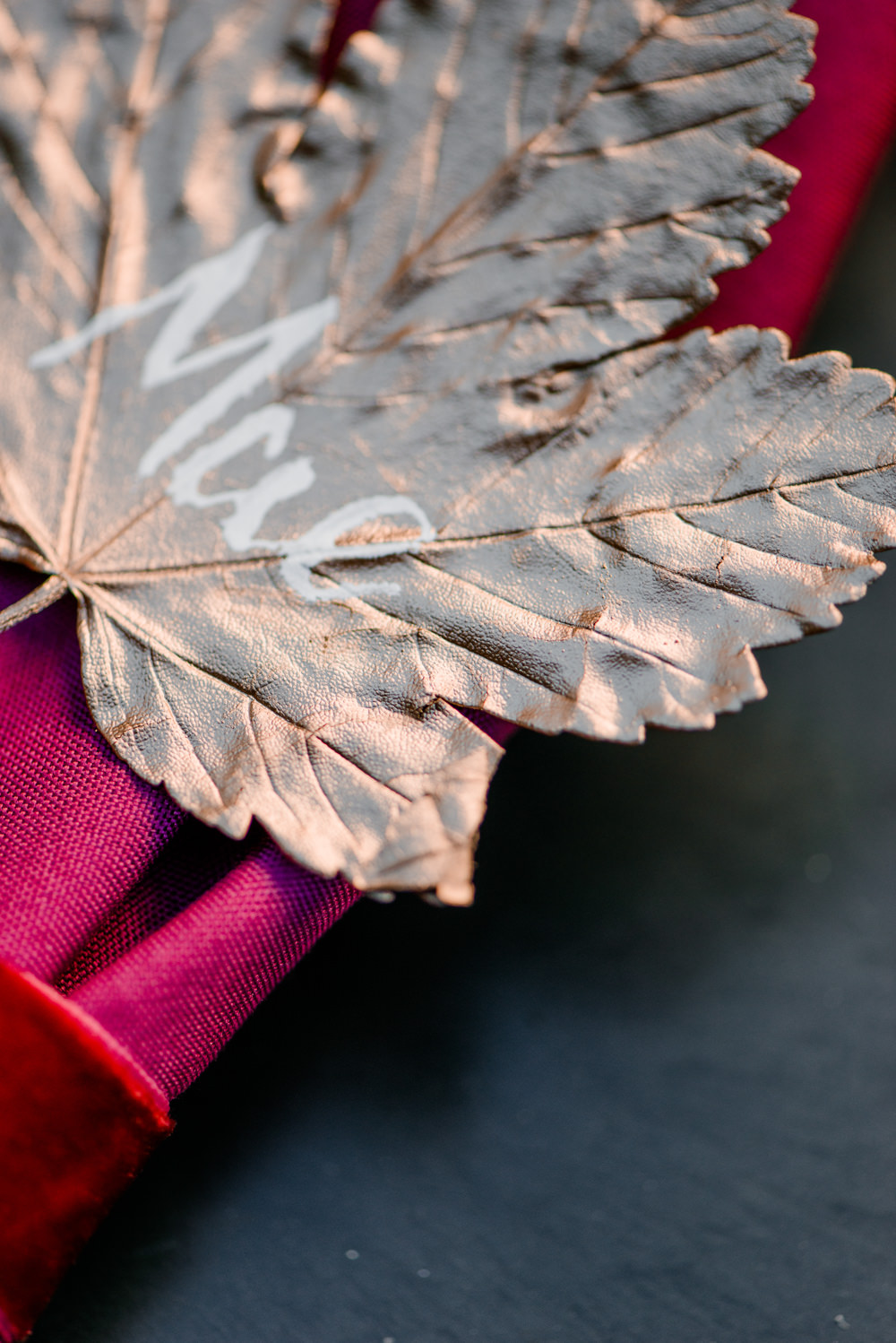 Place Setting Leaf Table Name Calligraphy Autumnal Fairytale Wedding Ideas Miriam Peuser Photography