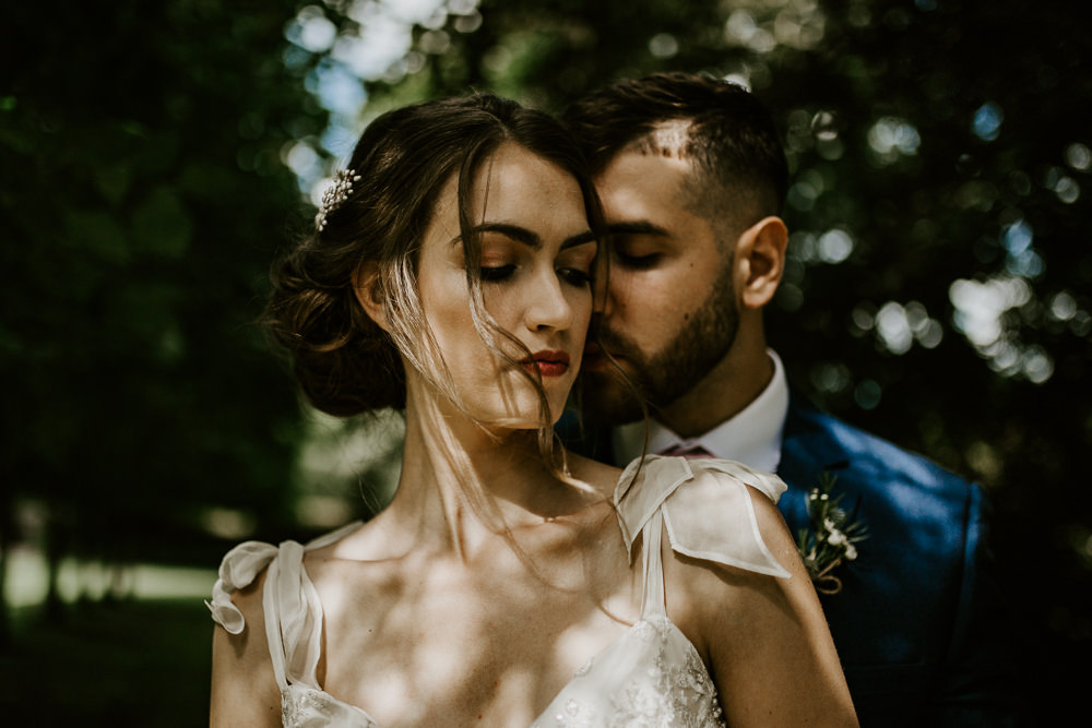 Blue Rich Romantic Wedding Ideas Daze of Glory Photography Catherine Spiller Photography