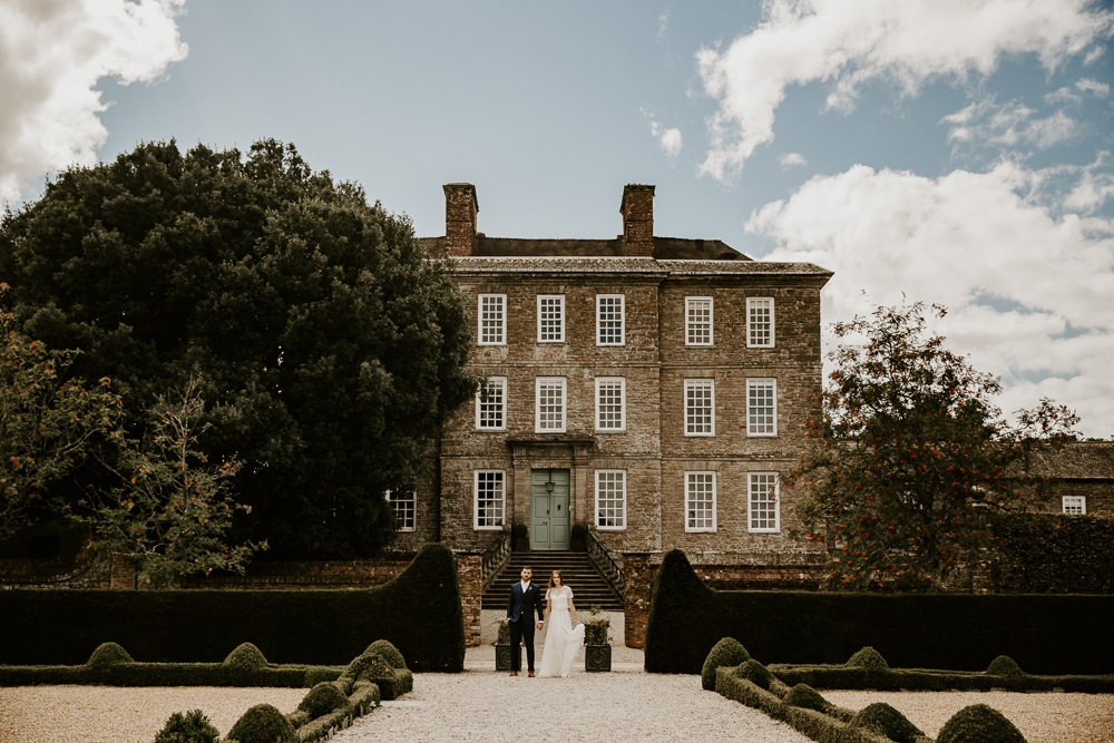 Blue Rich Romantic Wedding Ideas Daze of Glory Photography Catherine Spiller Photography