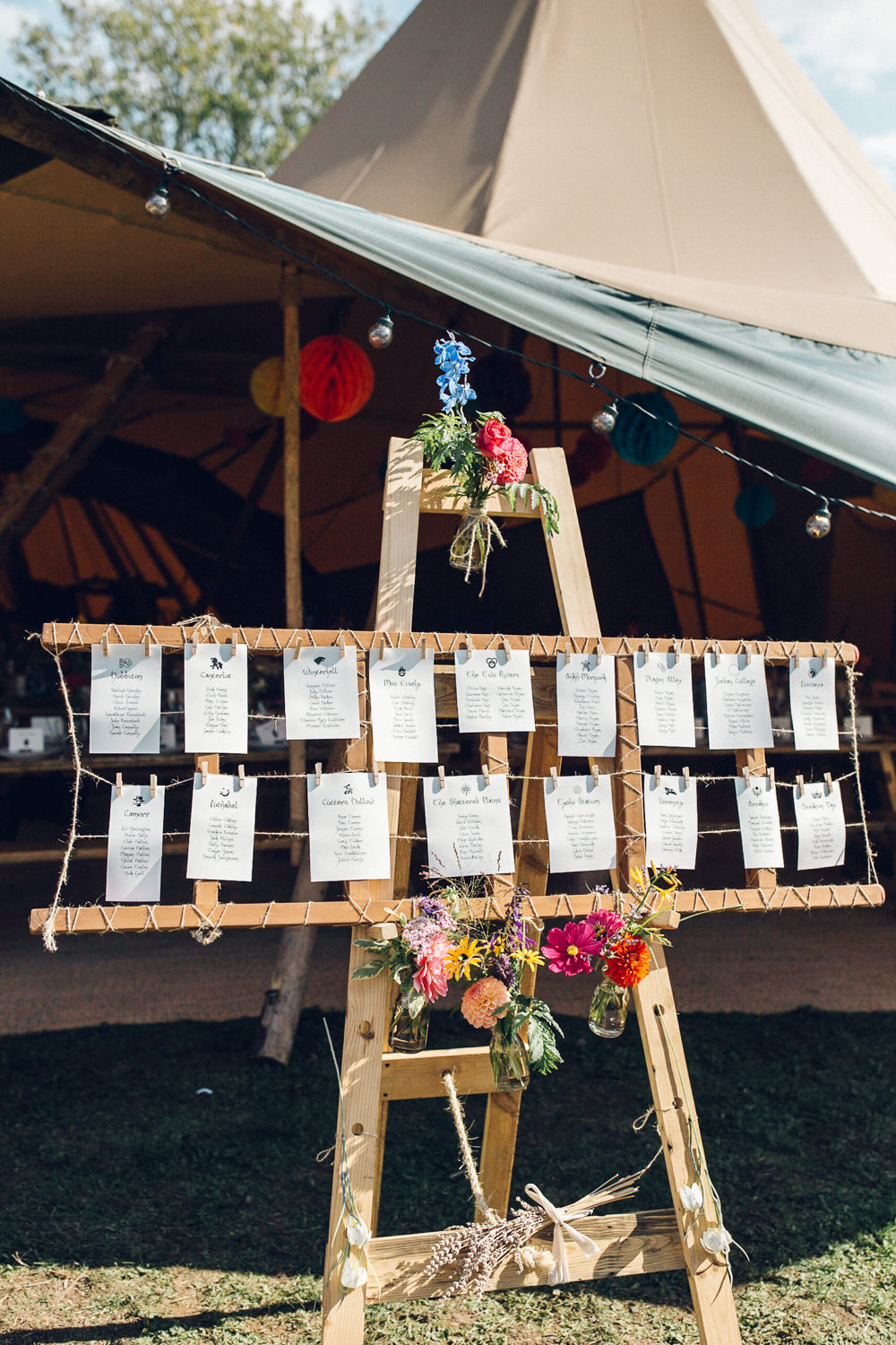 Seating Plan Table Chart Easel Pegs Twine Bright Camp Festival Wedding Chloe Lee Photography