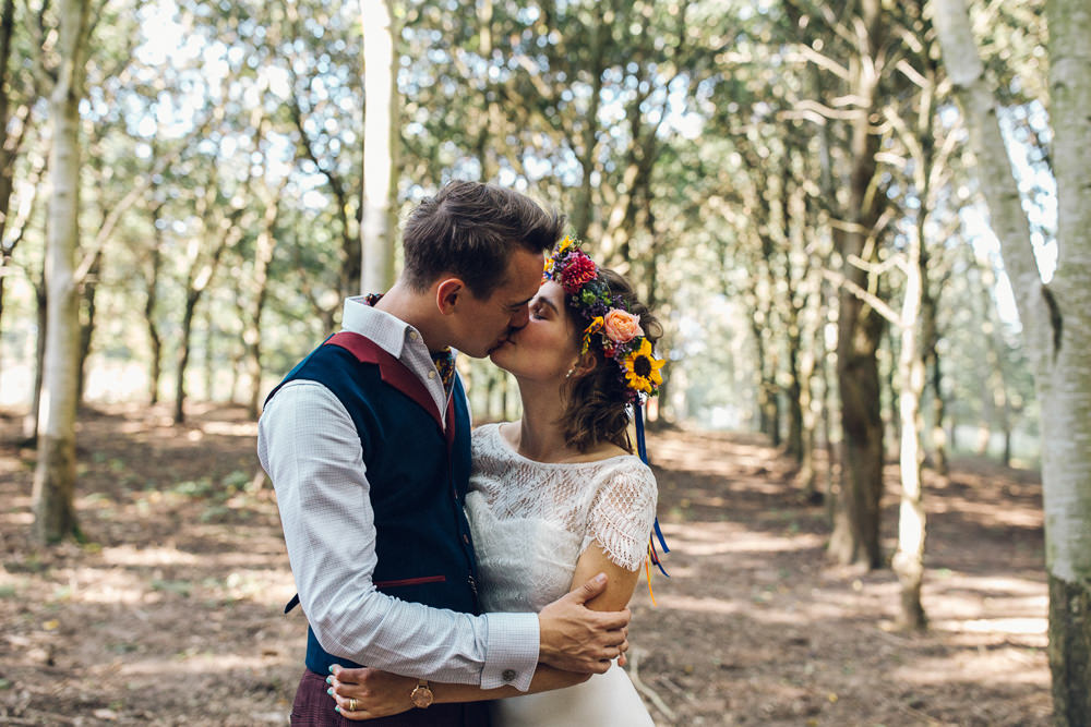 Bright Camp Festival Wedding Chloe Lee Photography