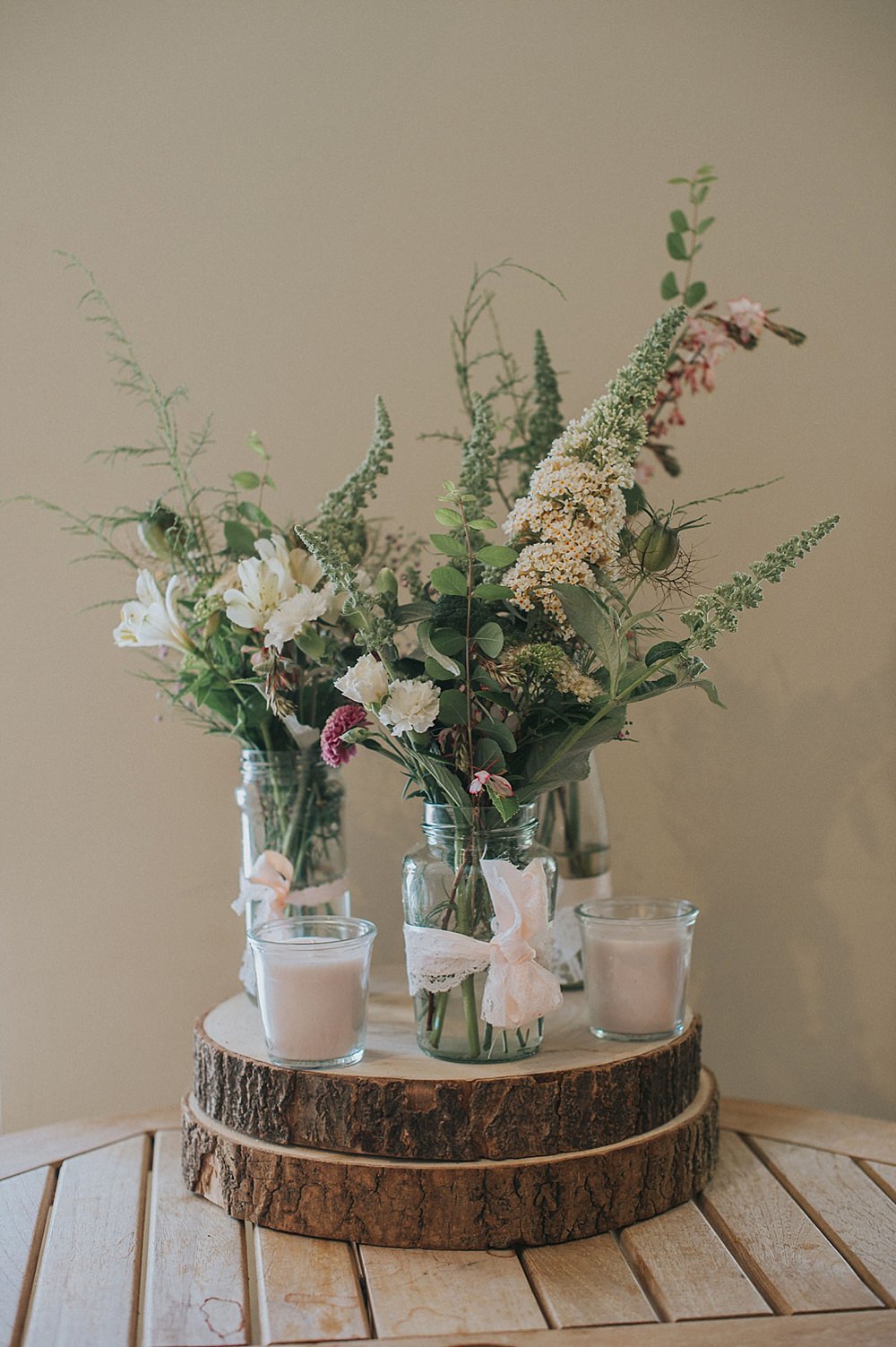Wild Flowers Log Slice Decor Jars Houchins Farm Wedding Julia and You Photography