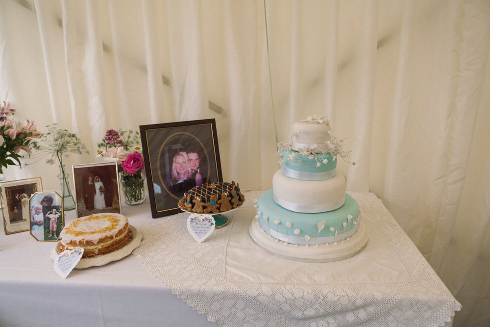 Middle Coombe Farm Wedding Emma Stoner Photo