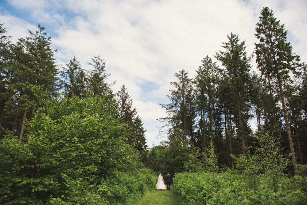 Middle Coombe Farm Wedding Emma Stoner Photo
