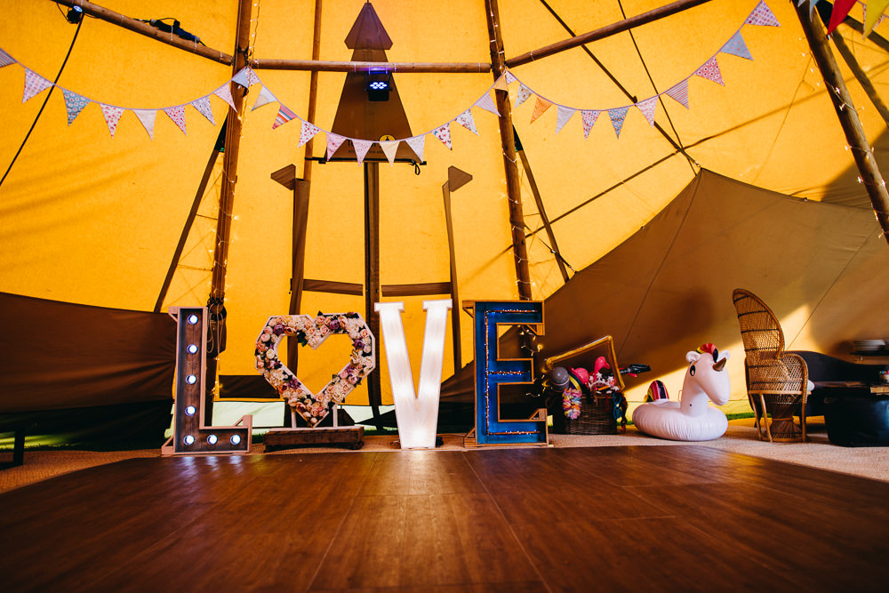 LOVE Letter Lights Bunting Tipi Bawdon Lodge Farm Wedding Hannah Hall Photography