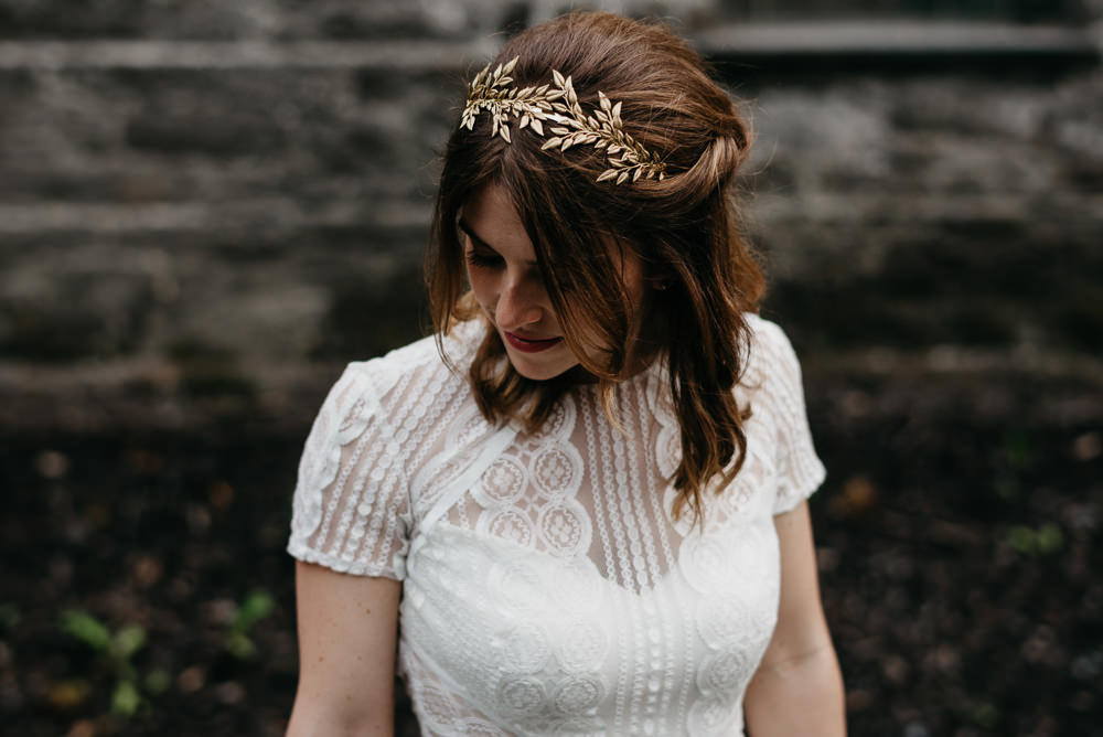 Bride Bridal Hair Piece Accessory Gold Bodnant Welsh Food Wedding Elaine Williams Photography