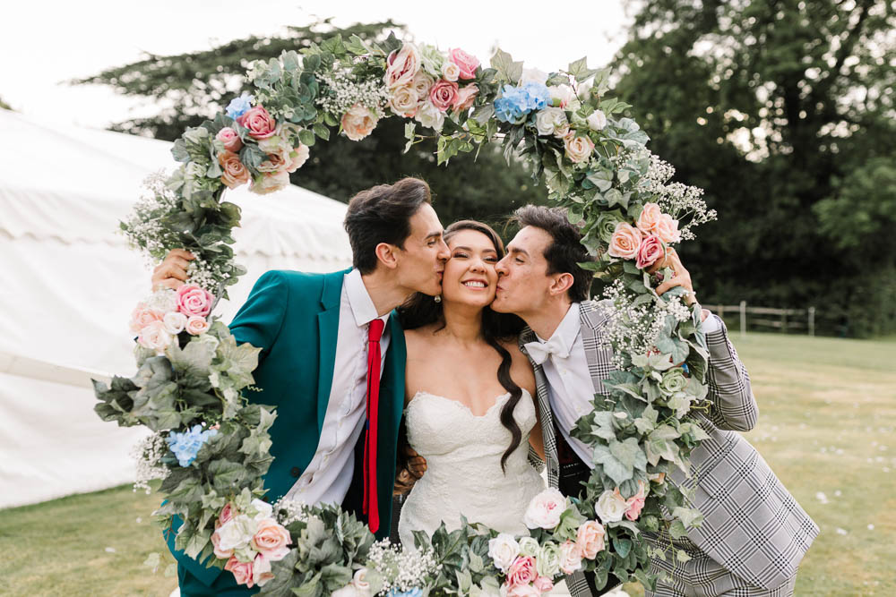 Floral Hoop Photo Booth Brewerstreet Farmhouse Wedding Danielle Smith Photography