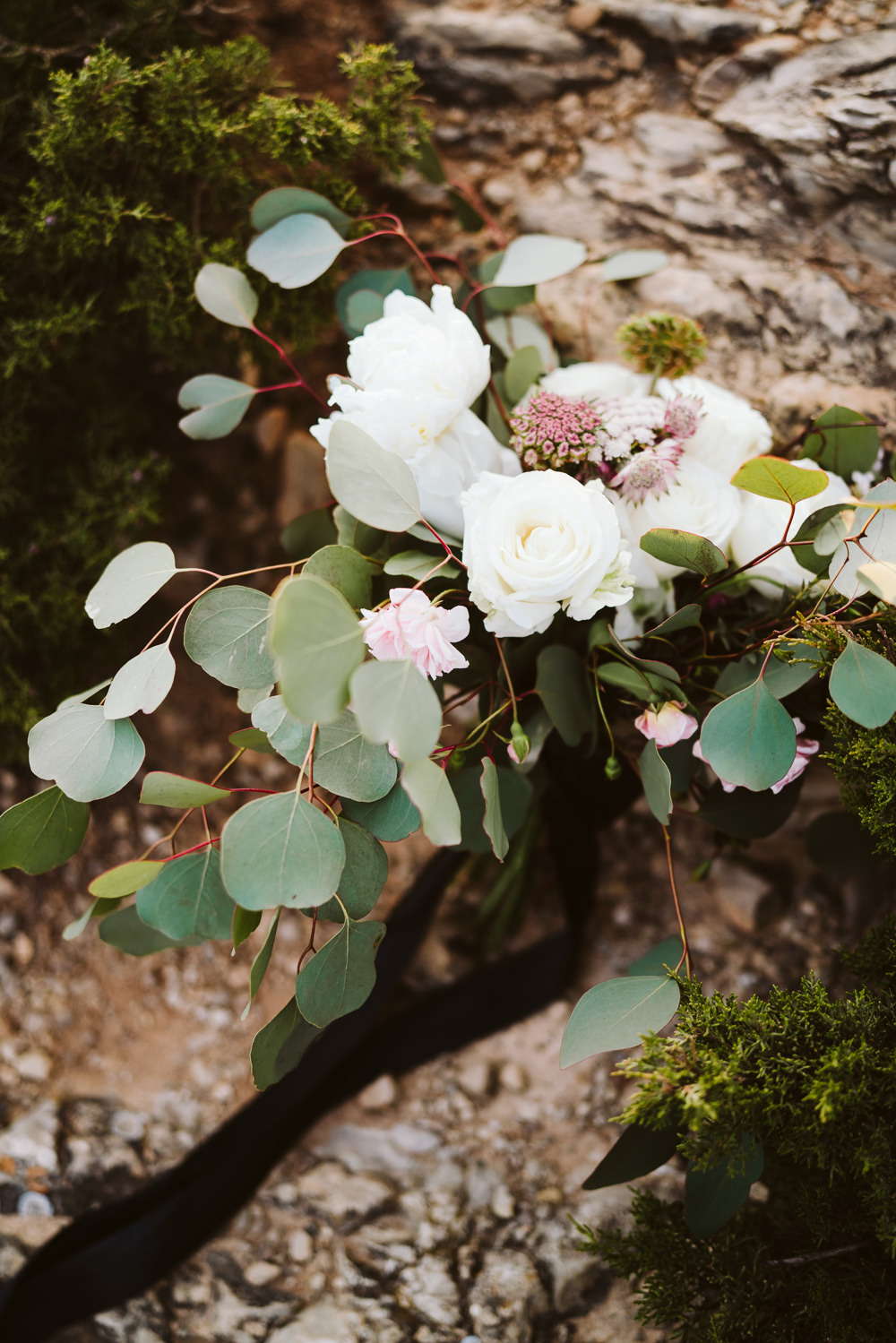 Bouquet Flowers Bride Bridal Black Ribbon Foliage Greenery Rose Berry Clifftop Portugal Wedding Ideas John Barwood Photography