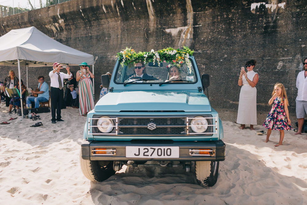 Wedding Transport Jeep Car Foliage Flower Garland Jersey Beach Wedding Peakography