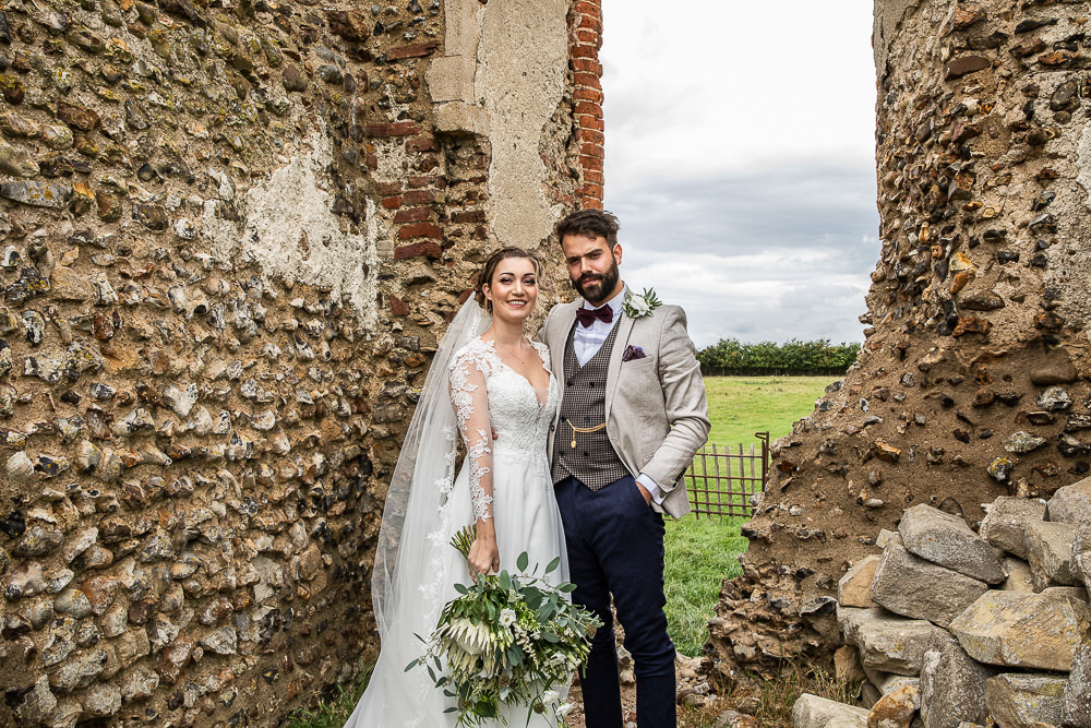 Rustic Botanical Barn Wedding Lorna Newman Photography