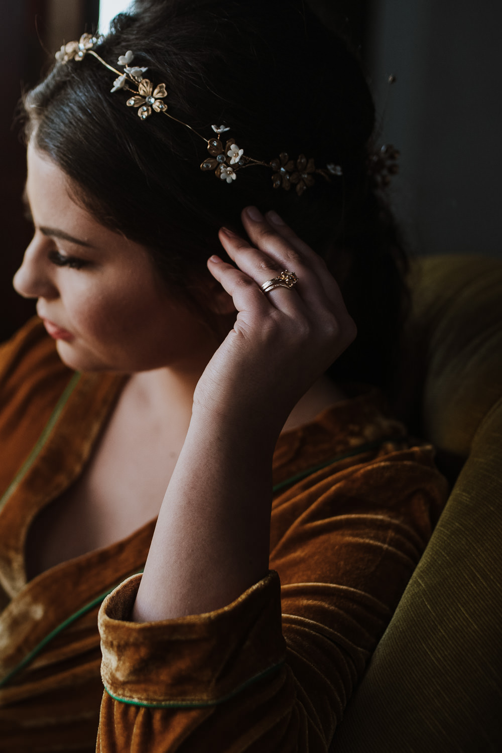 Bride Bridal Hair Accessory Vine Headpiece Gold 1970 Retro Mid Century Wedding Ideas Laura Martha Photography