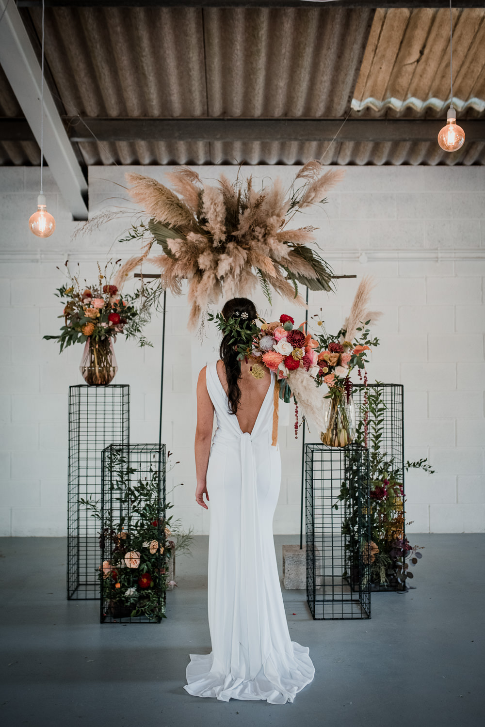 Backdrop Ceremony Aisle Wire Flowers Pampas Grass Decor Cloud Installation Floral 1970 Retro Mid Century Wedding Ideas Laura Martha Photography