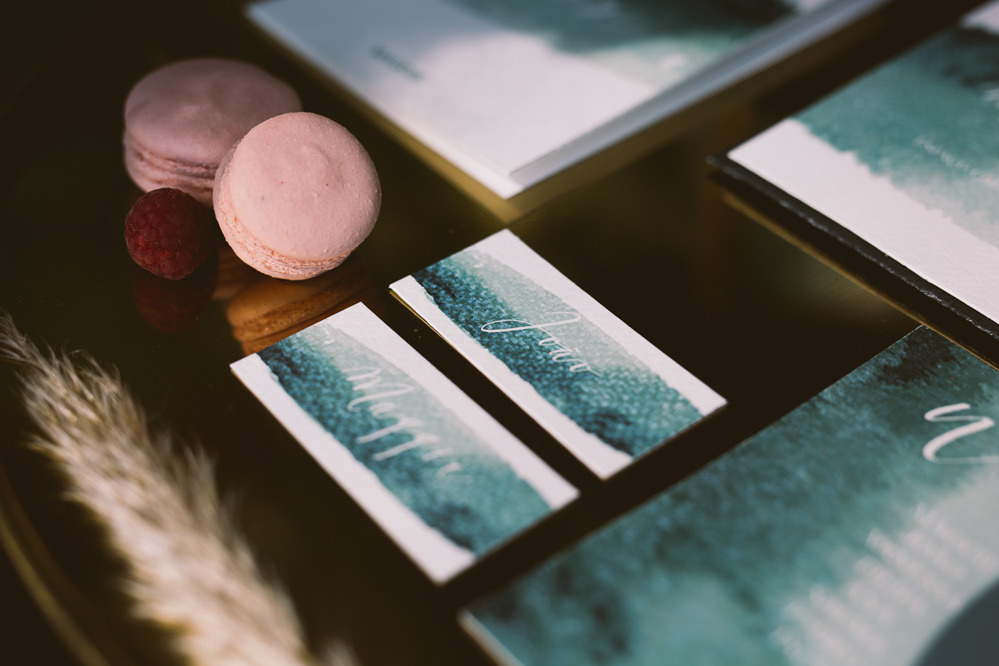 Watercolour Stationery Invitations Invites Suite Botanical Dark Green Velvet Pampas Grass Wedding Ideas Bárbara Araújo Photography