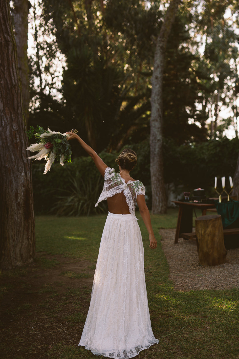 Dress Gown Bride Bridal Separates Skirt Top Open Back Lace Botanical Dark Green Velvet Pampas Grass Wedding Ideas Bárbara Araújo Photography