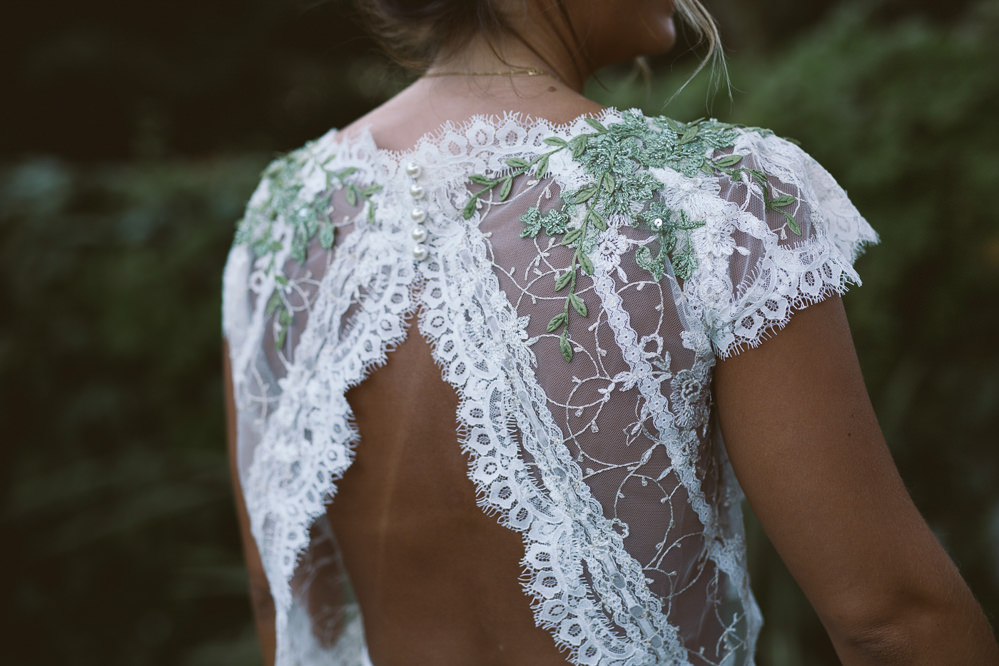 Dress Gown Bride Bridal Separates Skirt Top Open Back Lace Botanical Dark Green Velvet Pampas Grass Wedding Ideas Bárbara Araújo Photography