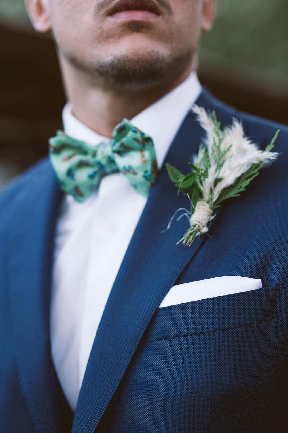 Groom Navy Suit Bow Tie Buttonhole Flowers Botanical Dark Green Velvet Pampas Grass Wedding Ideas Bárbara Araújo Photography