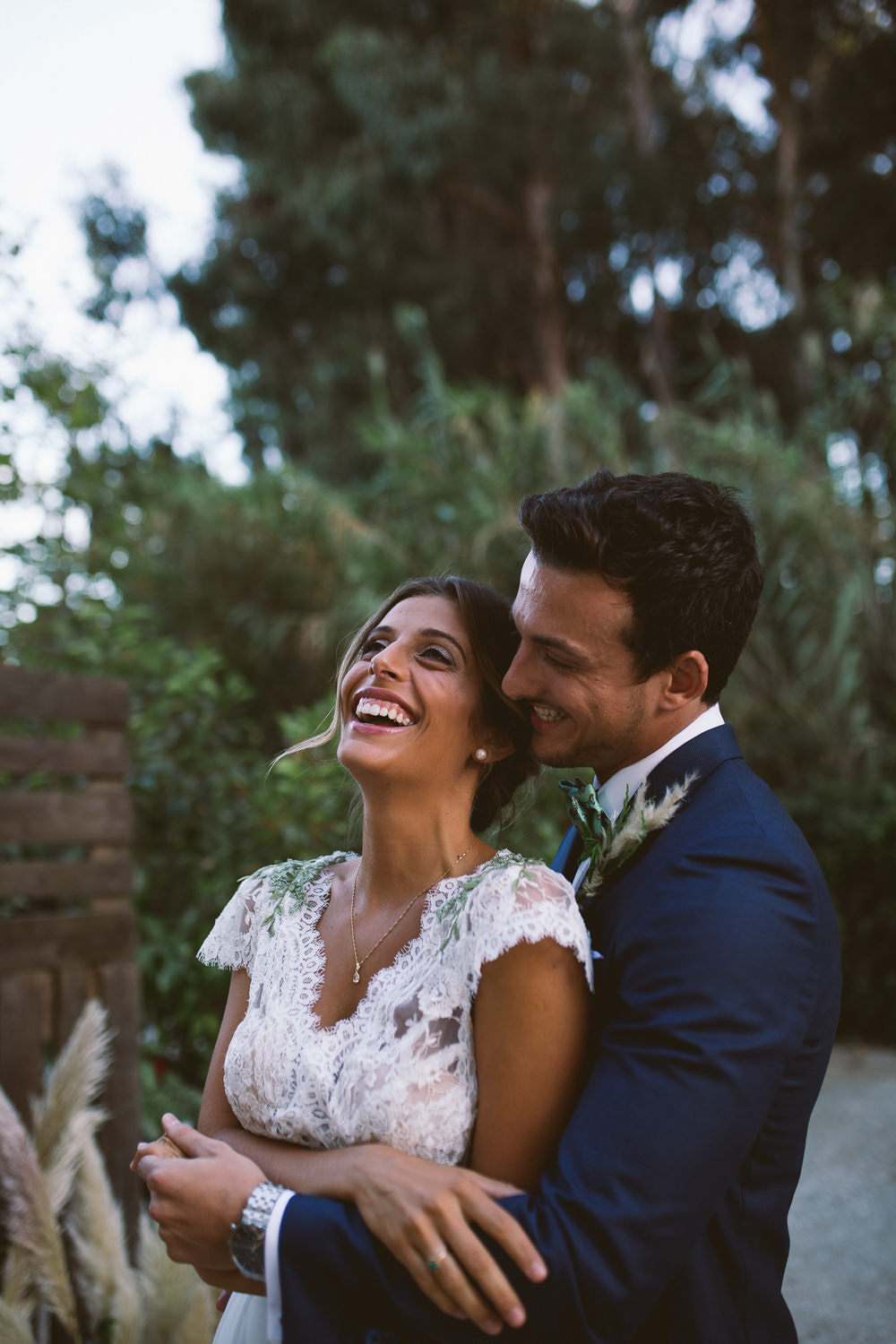 Botanical Dark Green Velvet Pampas Grass Wedding Ideas Bárbara Araújo Photography
