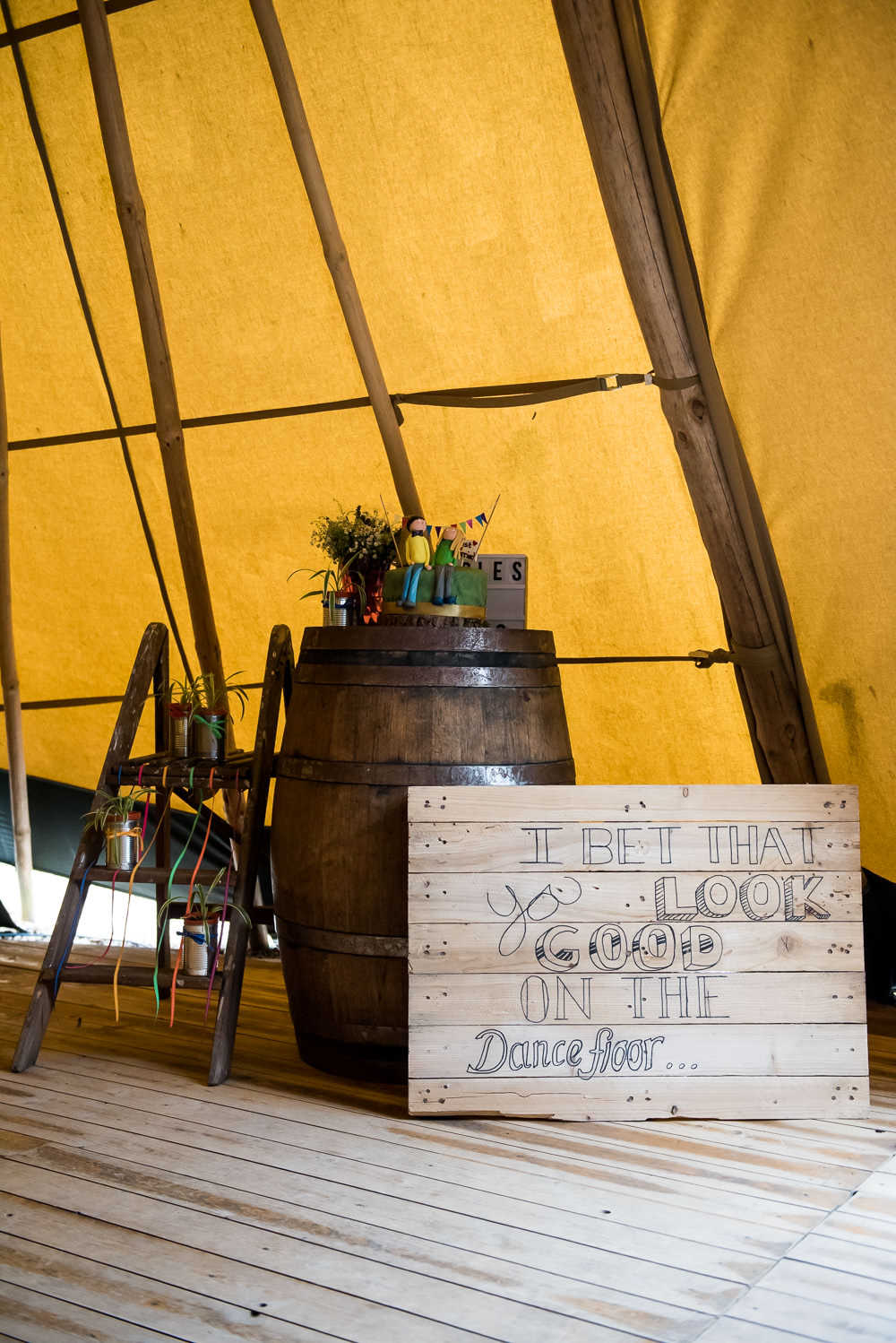 Wooden Sign I Bet That You Look Good On The Dancefloor Barrel Inkersall Grange Farm Wedding Jessica Grace Photography