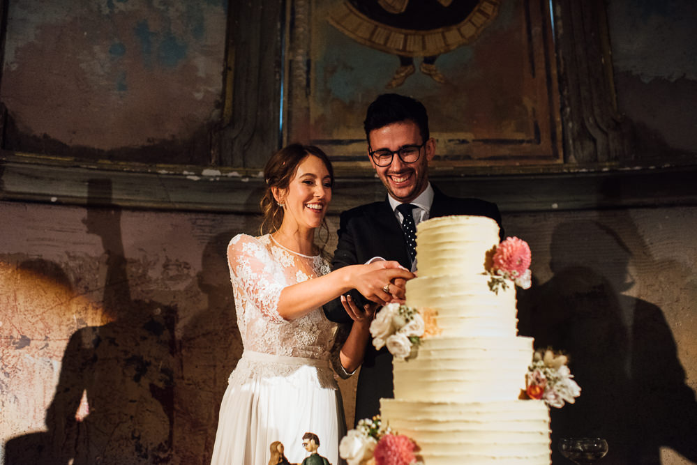 Tall Buttercream Cake Flowers Floral St Paul's Cathedral Wedding The Shannons Photography