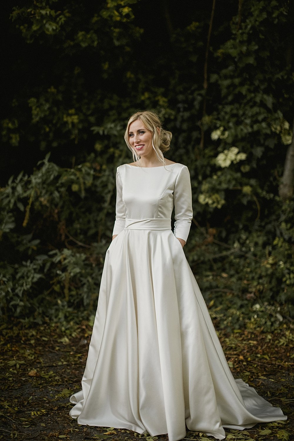 Bride Bridal Dress Gown Pockets Train Belt Low Back Sleeves Modern Chic Abbeydale Picture House Wedding We Are Da Silva