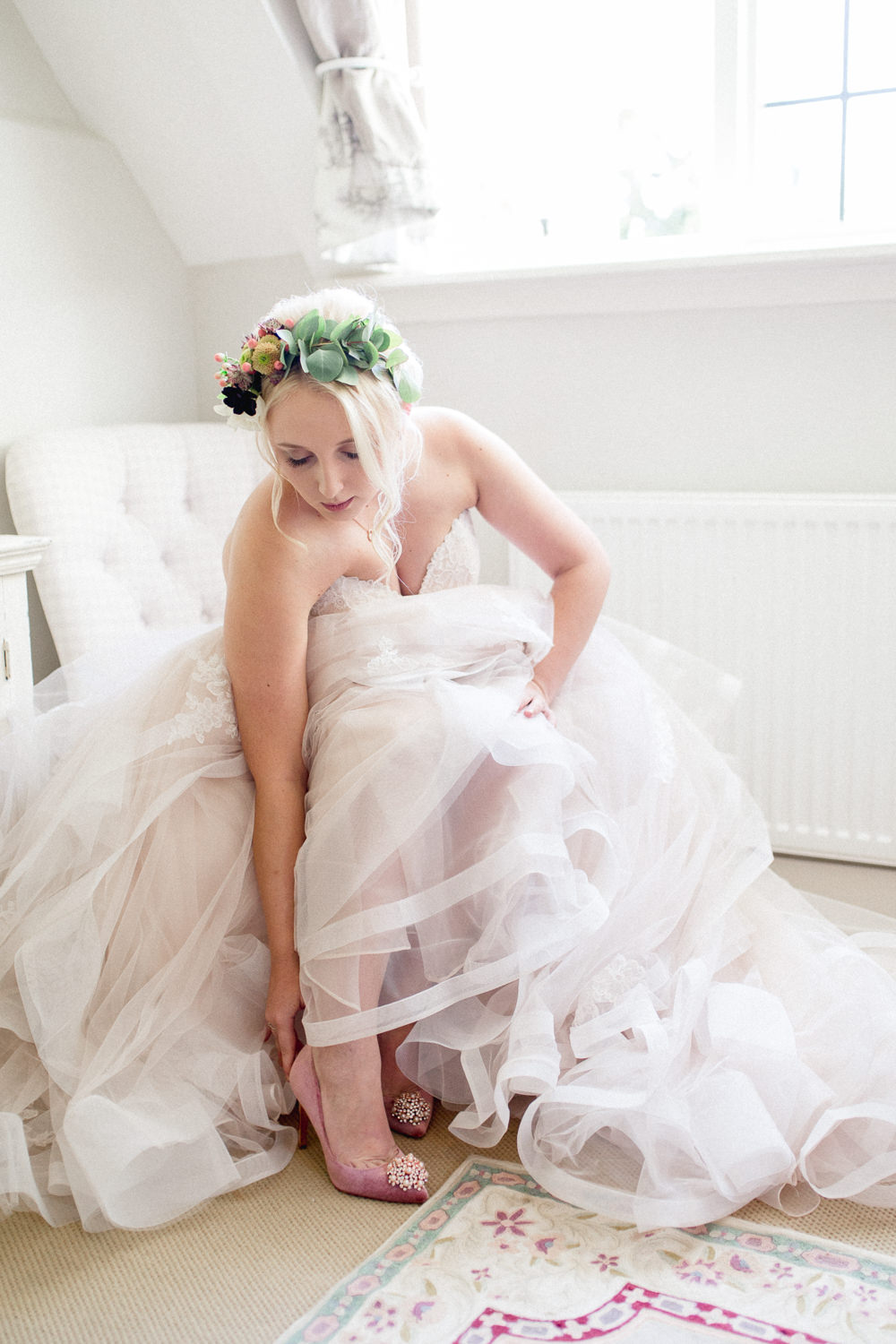 Dress Gown Bride Bridal Lace Strapless Sweetheart Stella York Princess Ruffle Skirt Autumnal Boho Wedding Ivory White Photography