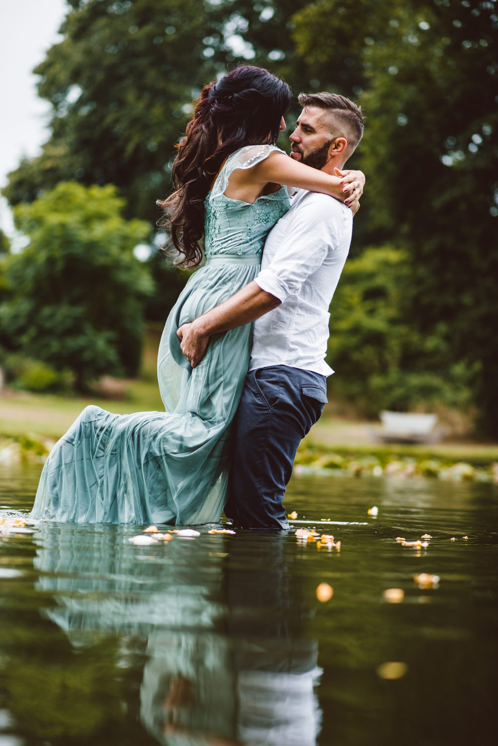 Ethereal Romantic Wedding Ideas DHW Photography