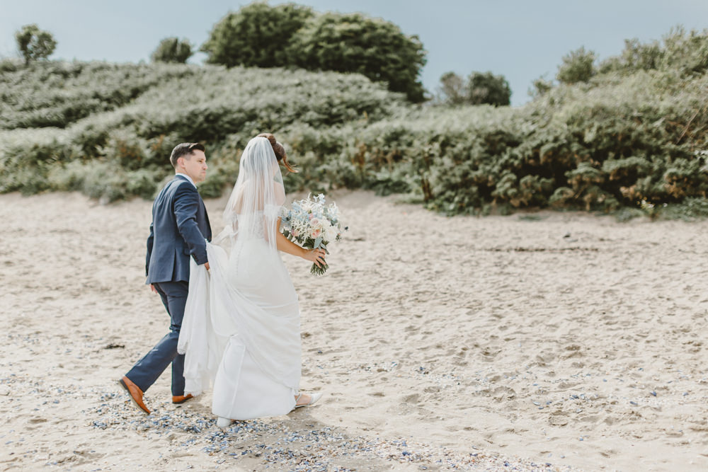 GG’s Yard Wedding Amy Lou Photography