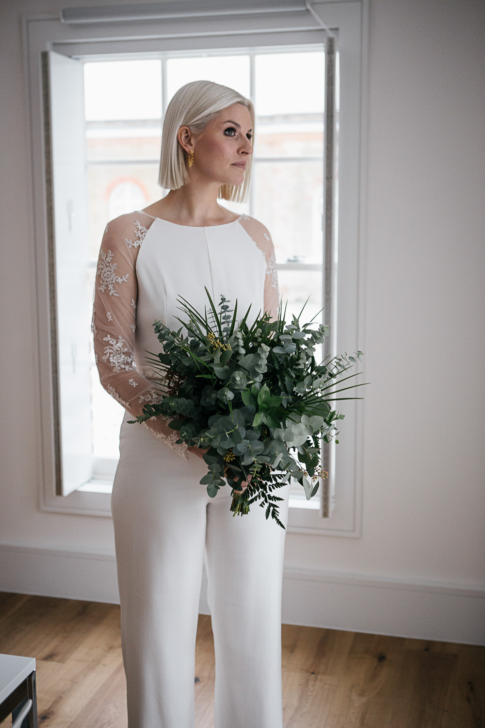 Bride Bridal House of Ollichon Jumpsuit Trousers Lace Sleeves Back Greenery Foliage Bouquet Flowers Orleans House Gallery Wedding My Beautiful Bride Photography